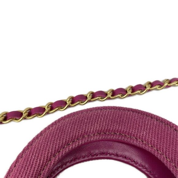 Auth CHANEL Chain Clutch / Matelass - Pink Denim Shoulder Bag gold hardware - Picture 8 of 16
